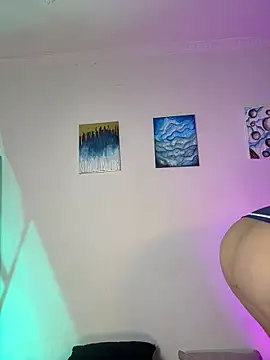 chunn liioo online show from January 18, 12:36 am