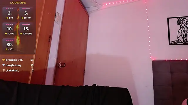 Snapshot of maraa_lee chatting on February 14, 11:53 pm maraa lee online show from February 14, 11:53 pm