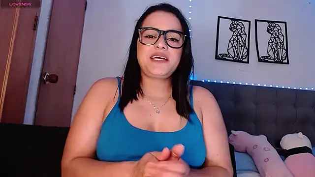 Snapshot of maraa_lee chatting on March 4, 7:43 pm maraa lee online show from March 4, 7:43 pm