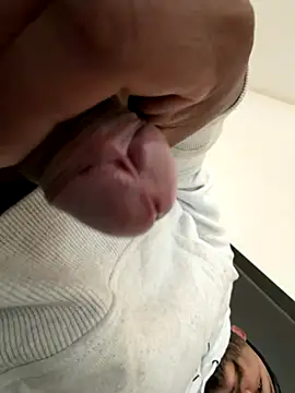 joselo8888 online show from December 2, 9:10 pm