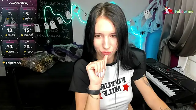 KarolinaBlacks online show from November 1, 6:48 am