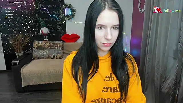 KarolinaBlacks online show from January 8, 6:48 am