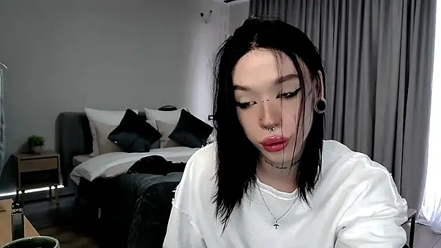 Snapshot of Dasha_M chatting on March 21, 11:15 am Dasha M online show from March 21, 11:15 am