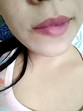 Snapshot of Anki-doll chatting on February 21, 5:41 am Anki-doll online show from February 21, 5:41 am