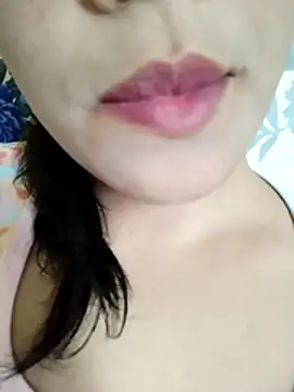 Snapshot of Anki-doll chatting on February 23, 5:38 am Anki-doll online show from February 23, 5:38 am