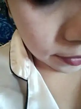 Snapshot of Anki-doll chatting on March 4, 9:37 am Anki-doll online show from March 4, 9:37 am