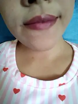 Snapshot of Anki-doll chatting on April 4, 5:38 am Anki-doll online show from April 4, 5:38 am