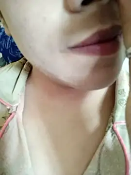 Snapshot of Anki-doll chatting on May 11, 5:35 am Anki-doll online show from May 11, 5:35 am