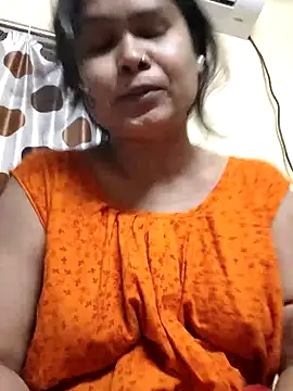 yoursweety09 online show from January 7, 2:10 am