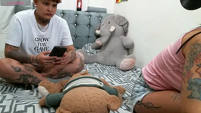 pamelaykamila online show from November 23, 8:08 pm