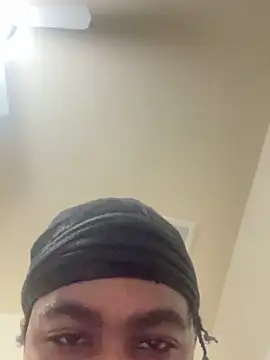 Snapshot of cumwatch3376 chatting on December 10, 7:43 pm cumwatch3376 online show from December 10, 7:43 pm