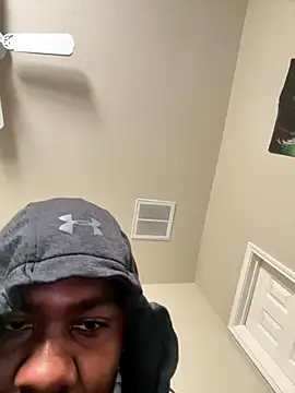 Snapshot of cumwatch3376 chatting on November 9, 2:04 pm cumwatch3376 online show from November 9, 2:04 pm