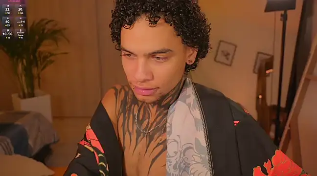 Snapshot of _srerotic chatting on February 20, 1:46 am srerotic online show from February 20, 1:46 am