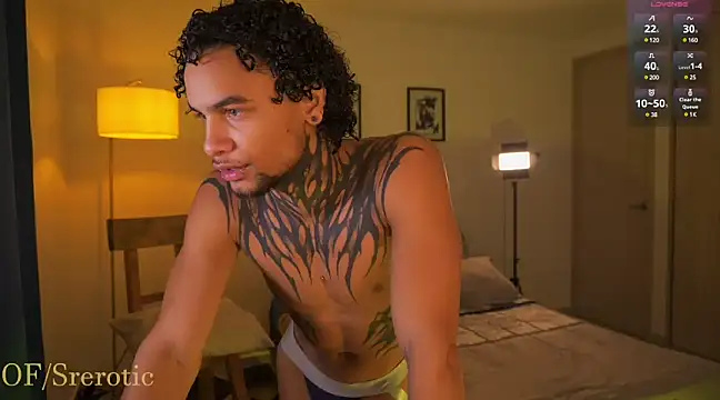 Snapshot of _srerotic chatting on March 20, 1:35 am srerotic online show from March 20, 1:35 am