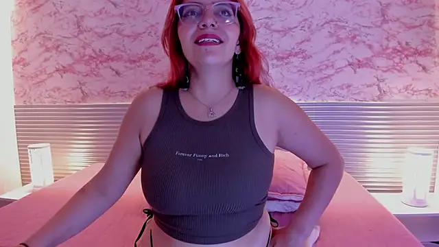 Snapshot of Vioolletta chatting on March 11, 10:09 pm Vioolletta online show from March 11, 10:09 pm