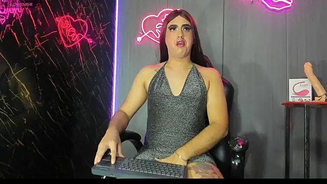 Alanasexdoll online show from December 18, 1:48 am