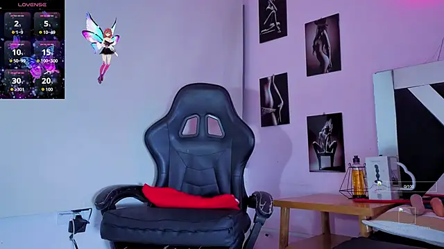 Snapshot of Alanasexdoll chatting on September 24, 12:47 am Alanasexdoll online show from September 24, 12:47 am