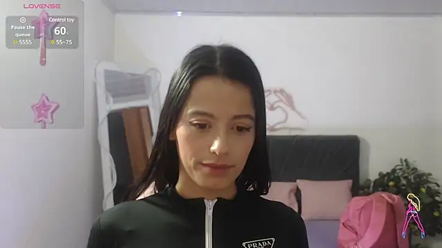 Snapshot of Laylafoxy_tay chatting on January 30, 3:11 am Laylafoxy tay online show from January 30, 3:11 am