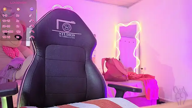 Laylafoxy tay online show from January 9, 3:09 am