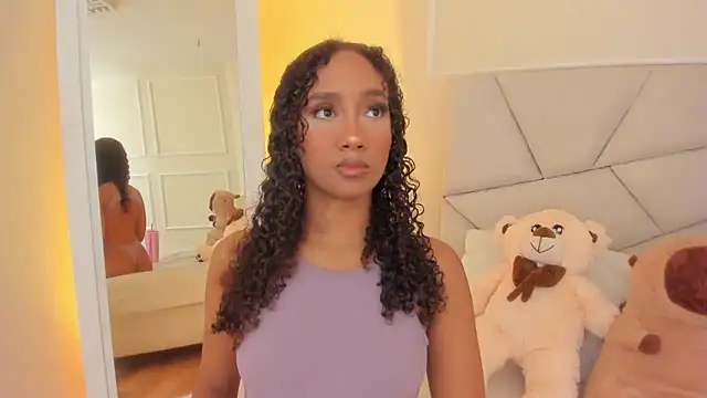 Amber  Sanchez online show from March 13, 1:54 am