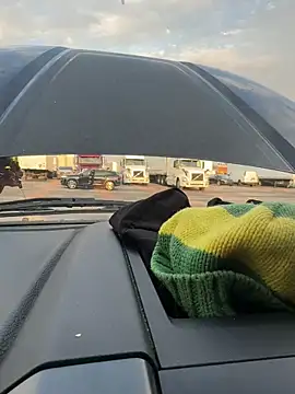 Snapshot of KBD85 chatting on September 21, 10:55 pm KBD85 online show from September 21, 10:55 pm