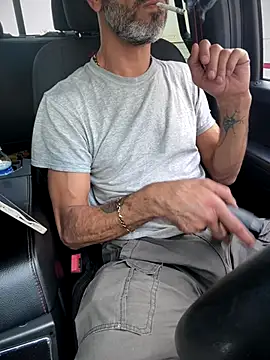 Snapshot of KBD85 chatting on October 18, 6:41 pm KBD85 online show from October 18, 6:41 pm