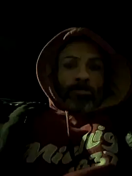 Snapshot of KBD85 chatting on November 4, 2:10 am KBD85 online show from November 4, 2:10 am