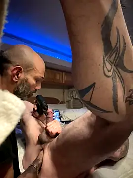 Snapshot of KBD85 chatting on November 7, 8:14 am KBD85 online show from November 7, 8:14 am