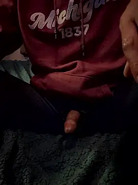 Snapshot of KBD85 chatting on January 17, 7:13 am KBD85 online show from January 17, 7:13 am