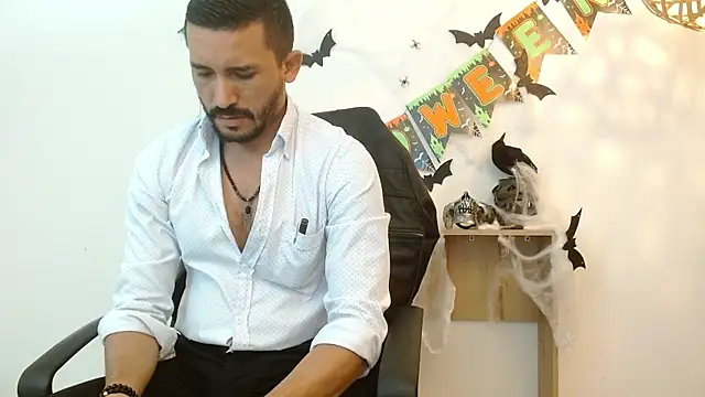 Reiko 85  online show from October 9, 7:12 pm