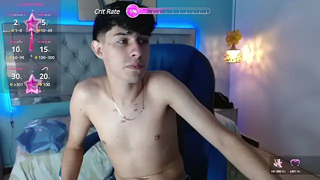 Snapshot of Dyla_n18 chatting on March 7, 8:00 pm Dyla n18 online show from March 7, 8:00 pm