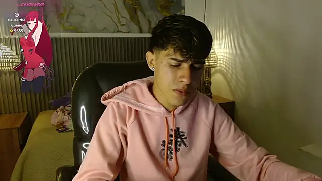 Snapshot of Dyla_n18 chatting on September 24, 9:40 pm Dyla n18 online show from September 24, 9:40 pm