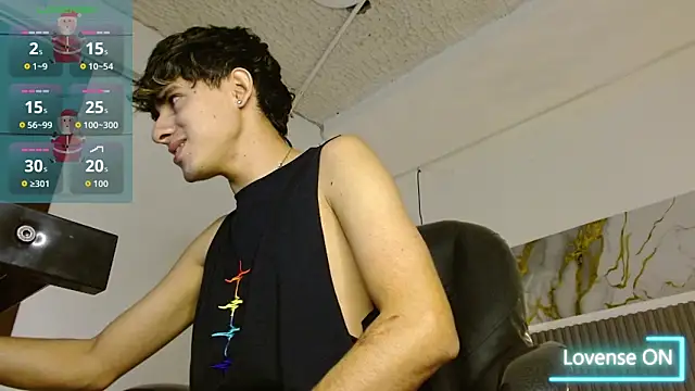 Dyla n18 online show from December 15, 7:51 pm