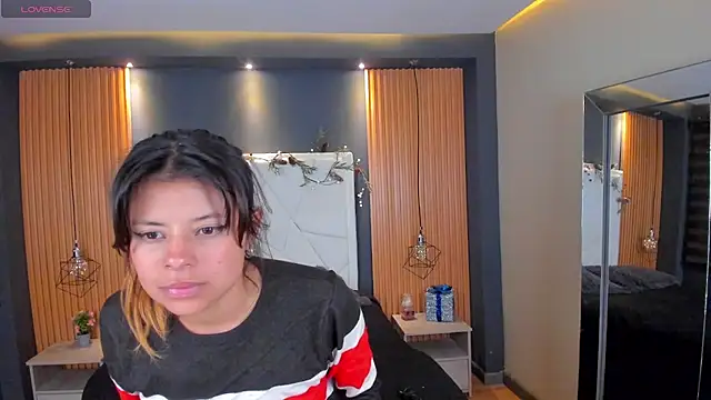 Antonella Torres2 online show from February 17, 9:35 am