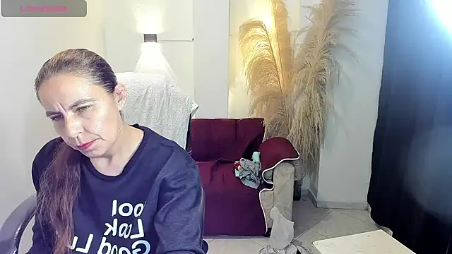 Milf karlye online show from June 9, 4:35 am