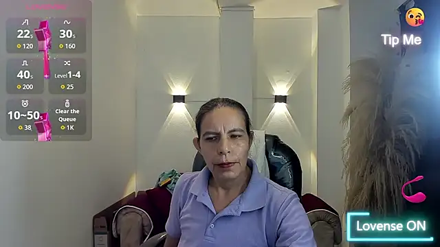 Milf karlye online show from July 31, 1:49 am