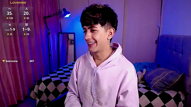 teobowny  online show from January 21, 4:27 pm