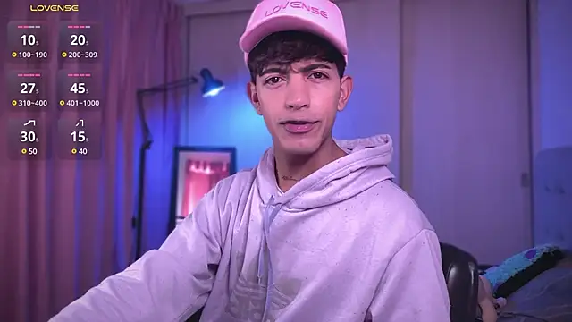 teobowny  online show from January 24, 1:25 pm