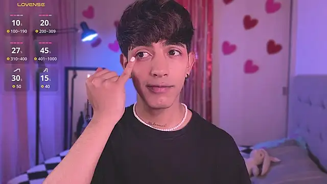 teobowny  online show from February 8, 2:38 pm