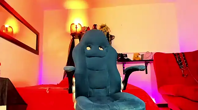 mariana fadulf  online show from February 2, 2:48 am