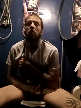 Whipit323 online show from March 6, 6:32 am