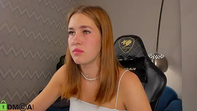 Jennifer Wadee online show from September 21, 10:44 pm