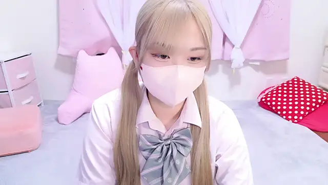 MAIKA pyon online show from March 4, 1:17 pm