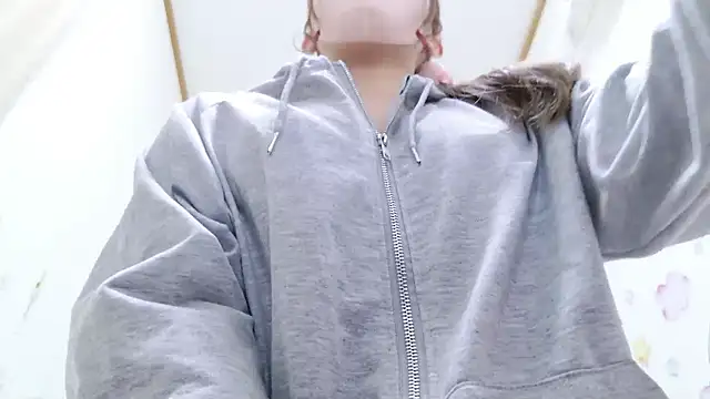 MAIKA pyon online show from September 12, 10:26 am