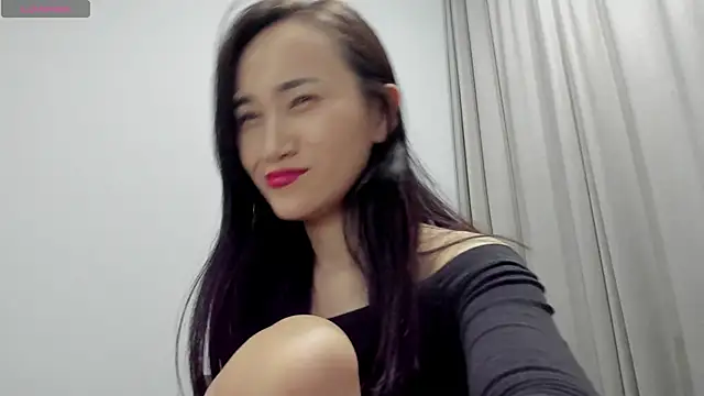 aenie online show from January 1, 1:26 am