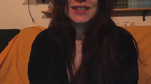 complicata mente online show from December 7, 2:09 am