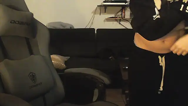 complicata mente online show from January 31, 8:54 pm