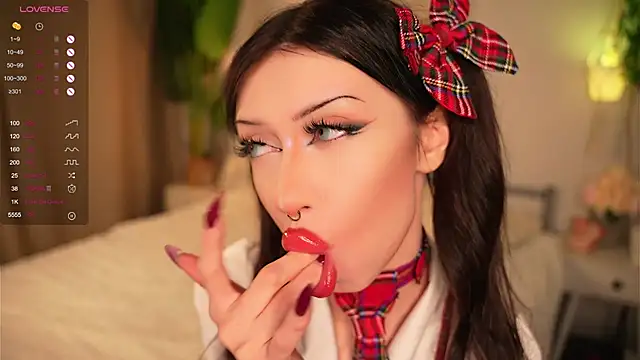 Devilsss toy online show from September 29, 3:50 pm