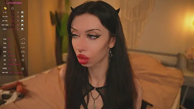 Devilsss toy online show from October 21, 4:19 pm