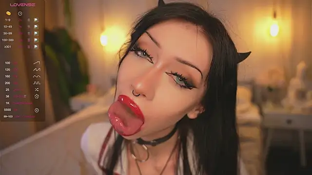 Devilsss toy online show from November 3, 4:19 pm